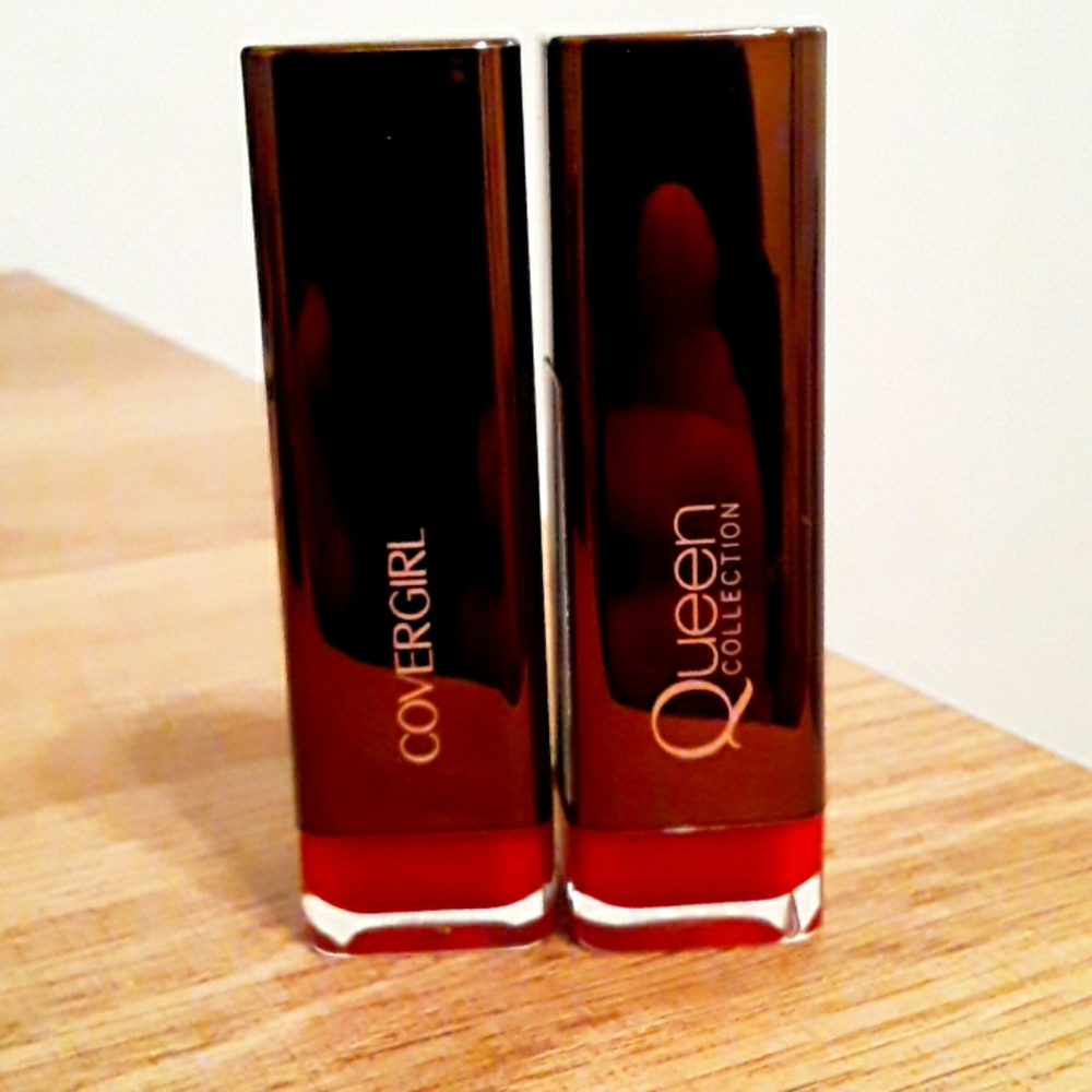 Queen Collection Lipstick By COVERGIRL